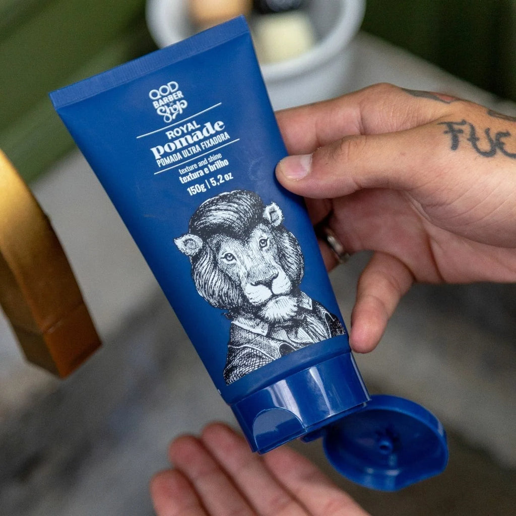 Royal Pomad 150 g | Ultra Güçlü Tutuş & Parlak Görünüm | Profesyonel Erkek Saç Şekillendirici Pomade